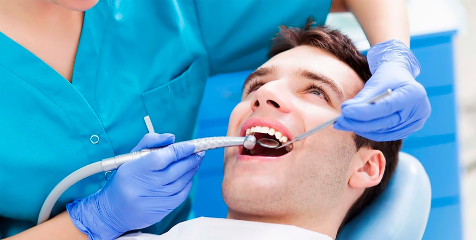 Удаление зуба мудрости